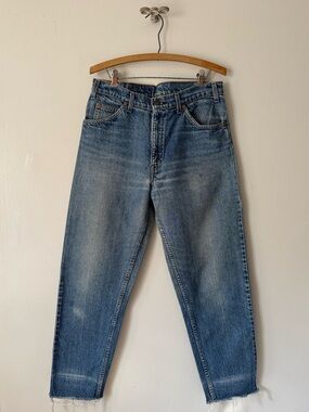 Vintage Levi's 550s Blue Jeans. Size 32.